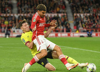 欧冠直播联赛阶段第8轮 格拉茨风暴vsRB莱比锡 直播